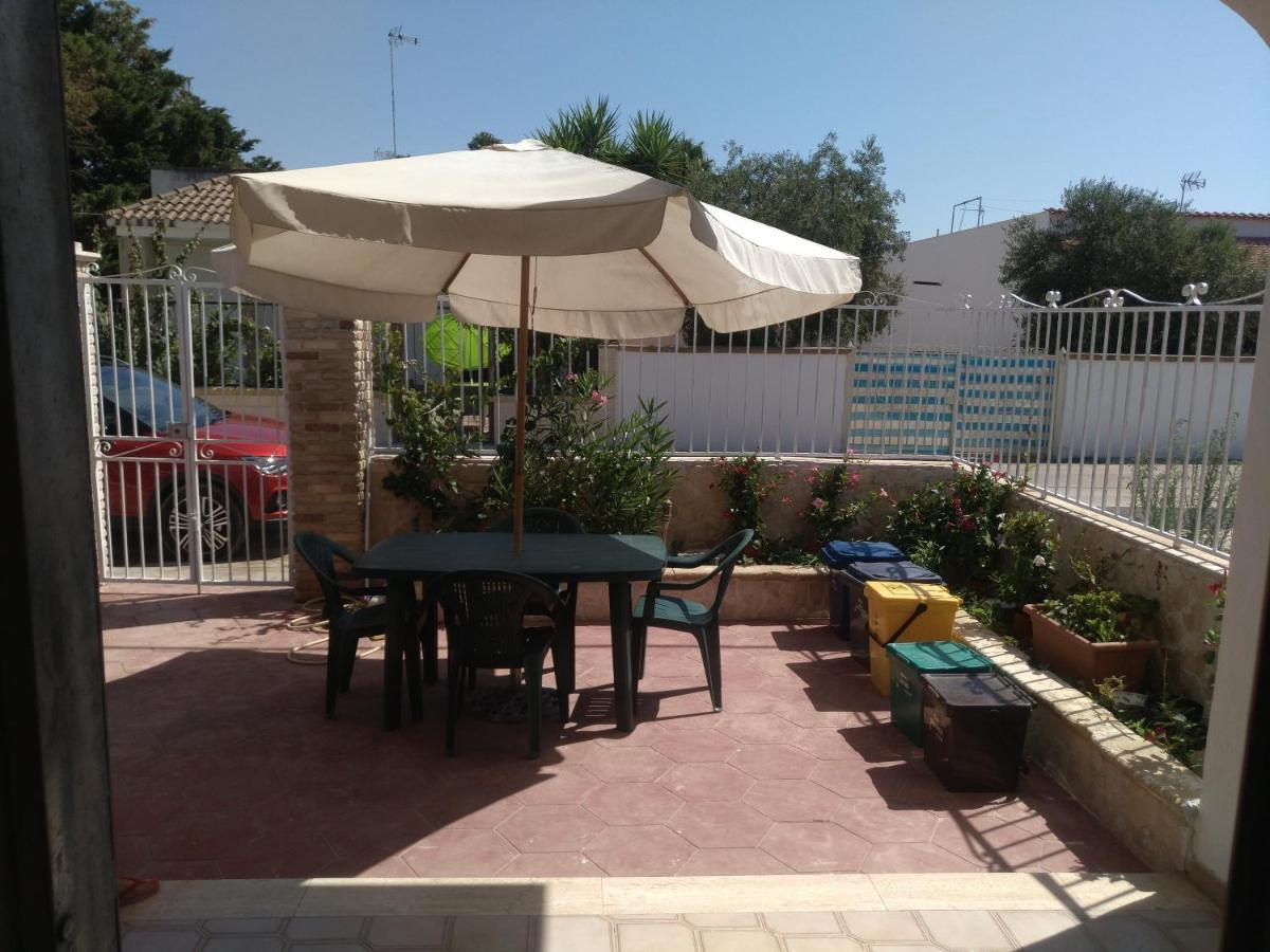Villa Gardenia Sant Isidoro  Esterno foto